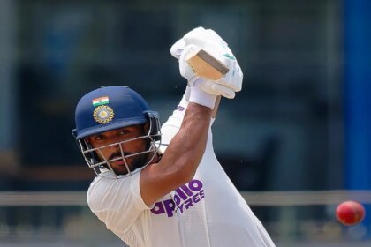 IND vs SL: बारिश के कारण खेल रुका, ध्रुव जुरेल दूसरे शतक से पांच रन दूर, पंत ने गिल को छोड़ा पीछे