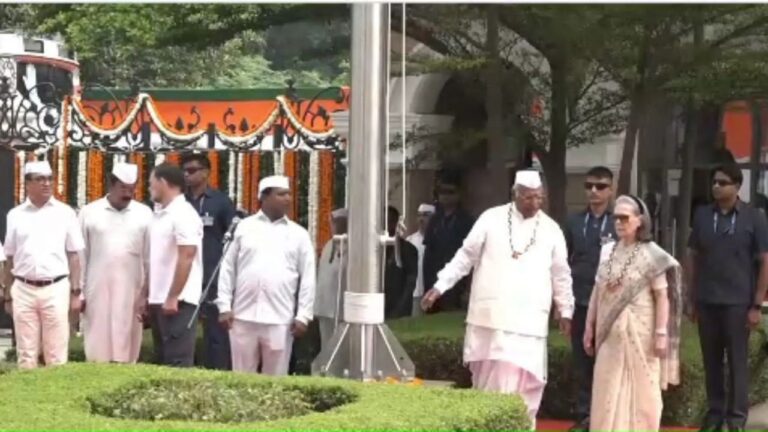 वंदे मातरम् विवाद: सोनिया गांधी पर हमलावर बीजेपी, कुमारस्वामी के बयान से बढ़ी सियासी गर्मी