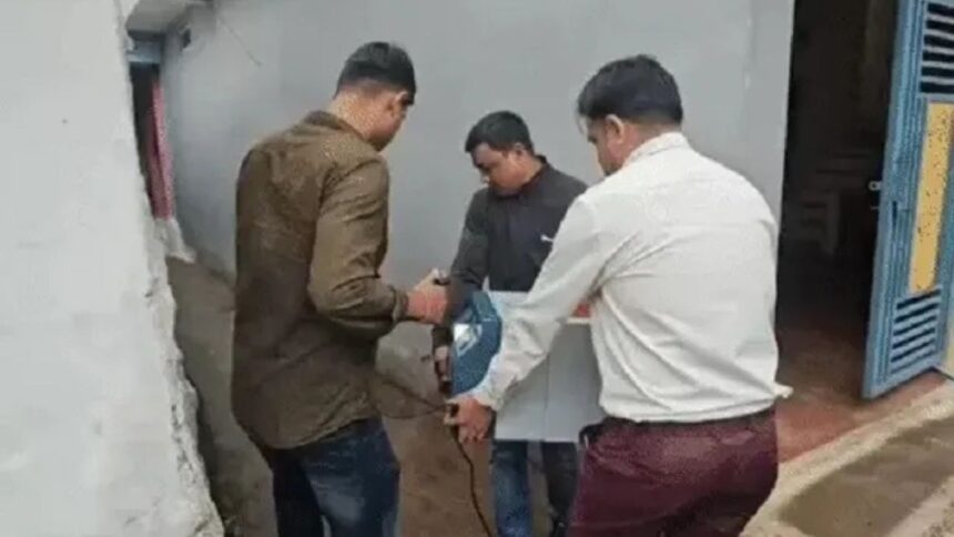 सागर कैश कांड में बड़ा खुलासा, रिटायर्ड इंजीनियर और मकान मालिक के दावे आमने-सामने