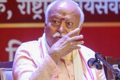 मोहन भागवत के ‘विविधता में एकता’ बयान पर सियासत गरम, कपिल सिब्बल बोले- ‘शब्द नहीं, काम बोलना चाहिए’