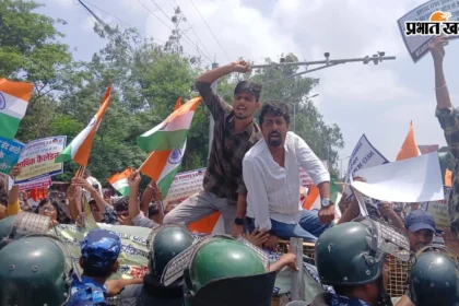 पटना में छात्रों का महासंग्राम: बैरिकेडिंग तोड़ सीएम आवास की ओर कूच, रोकने के लिए खुद मैदान में उतरे DM-SSP
