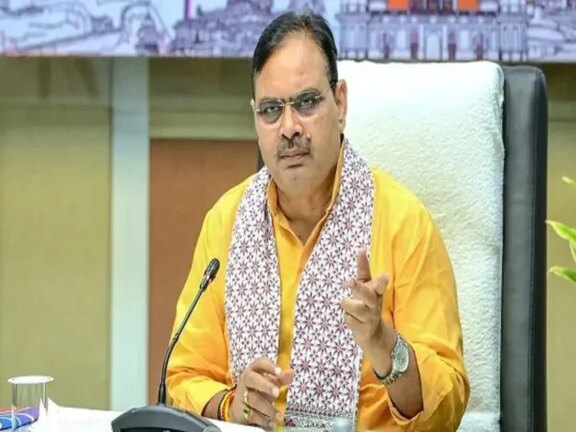 राजस्थान: रक्षाबंधन पर मुख्यमंत्री भजनलाल शर्मा ने महिलाओं को दिया बड़ा तोहफा, 2 दिन तक बसों में कर सकेंगी मुफ्त यात्रा