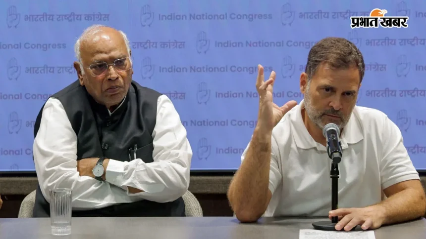 लाल किले के समारोह से फिर नदारद राहुल-खरगे, गिरिराज सिंह का तीखा तंज- 'आखिर देश के उत्सव से इतनी दूरी क्यों?'