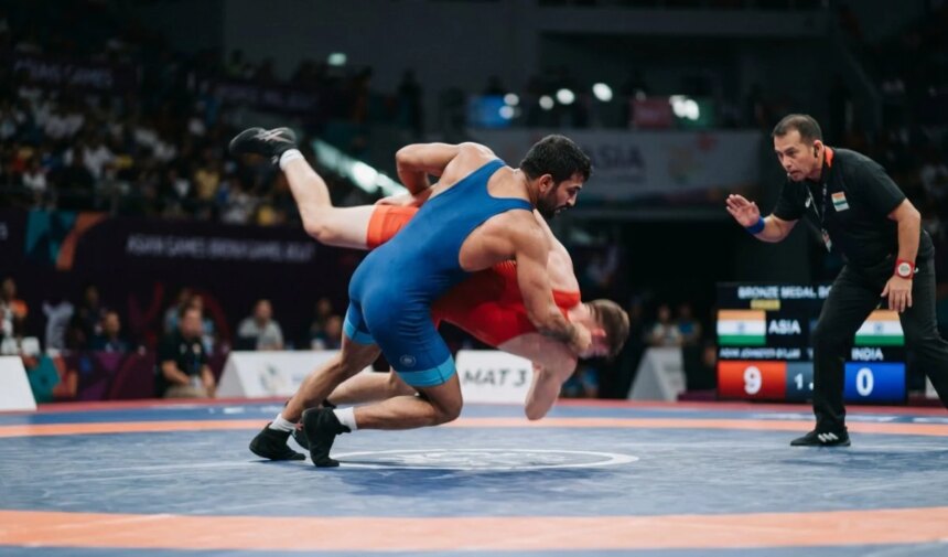 Asian Games: सुनील कुमार ने कुश्ती में गाड़ा झंडा, कांस्य पदक के साथ खोला भारत की जीत का खाता!