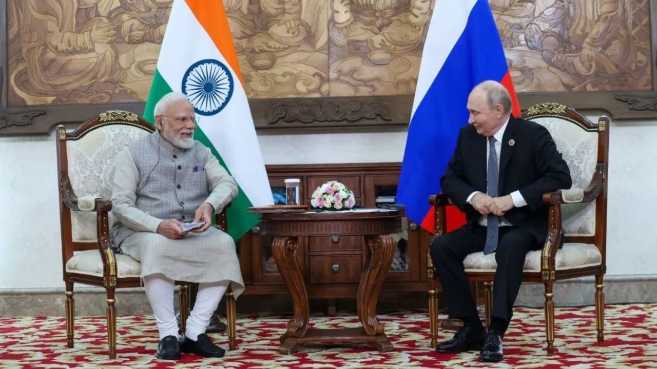 मोदी-पुतिन की अहम बैठक में तेल से रक्षा तक कई बड़े मुद्दे, Su-57 और S-400 पर टिकी नजरें
