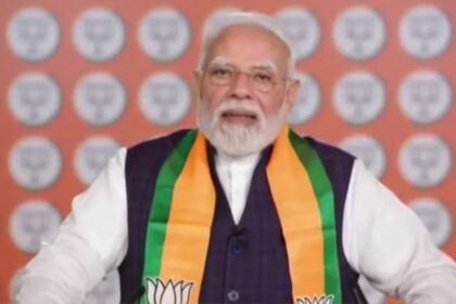 PM Modi: सेवा संकल्प यात्रा में युवाओं से बोले- सेवा करके दें सेवा का संदेश, विकसित भारत में निभाएं बड़ी भूमिका