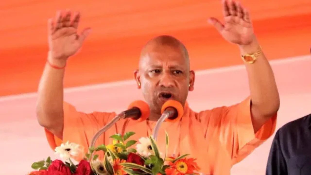 मथुरा-वृंदावन पहुंचेगे CM योगी, बांके बिहारी मंदिर में दर्शन और श्रीकृष्ण जन्मभूमि में करेंगे पूजा