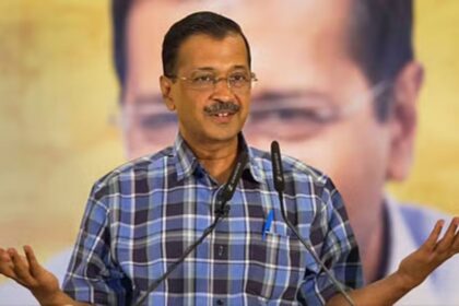 केजरीवाल ने गोवा में मिलाया हाथ, GFP के साथ गठबंधन पर कांग्रेस नेता पवन खेड़ा ने साधा निशाना