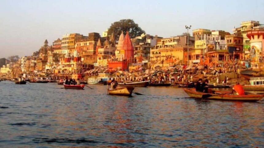काशी में पर्यटन का नया रिकॉर्ड, 2014 से जुलाई 2026 तक पहुंचे 52.71 करोड़ पर्यटक