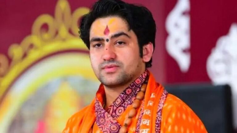 धीरेंद्र शास्त्री के ‘भैया-सैंया’ बयान पर विवाद, पंजाब के शाही इमाम ने माफी की मांग की