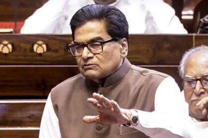 SP ने राम गोपाल यादव और धनराज नथवानी को बनाया राज्यसभा उम्मीदवार, आज अखिलेश की मौजूदगी में दाखिल करेंगे पर्चा