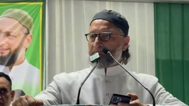 Asaduddin Owaisi: कानपुर में बोले ओवैसी- पत्नी की आंखों में देखकर कहिए ‘I Love You My Dear’, वीडियो वायरल