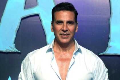 नाना पाटेकर के निधन से बॉलीवुड में शोक की लहर: अक्षय कुमार और आर माधवन समेत कई सितारों ने दी भावभीनी श्रद्धांजलि।