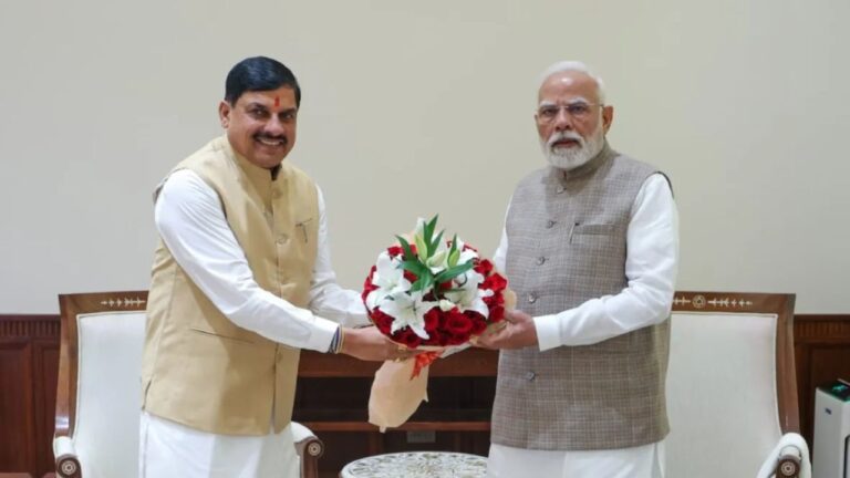 पीएम मोदी के 25 साल पूरे होने पर मोहन यादव बोले- सेवा और समर्पण की मशाल आगे बढ़ाएंगे