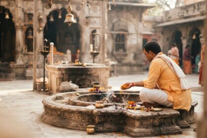 कनखल का दक्षेश्वर महादेव मंदिर: सती के बलिदान और शिव के क्रोध की पौराणिक गाथा