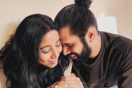 मुंबई कॉन्सर्ट में शिल्पा राव के साथ हुई बदसलूकी पर फूटा पति रितेश का गुस्सा, बोले- 'ये बेहद शर्मनाक और निराशाजनक है!'